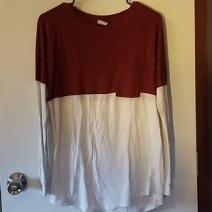 2 toned VS Pink shirt